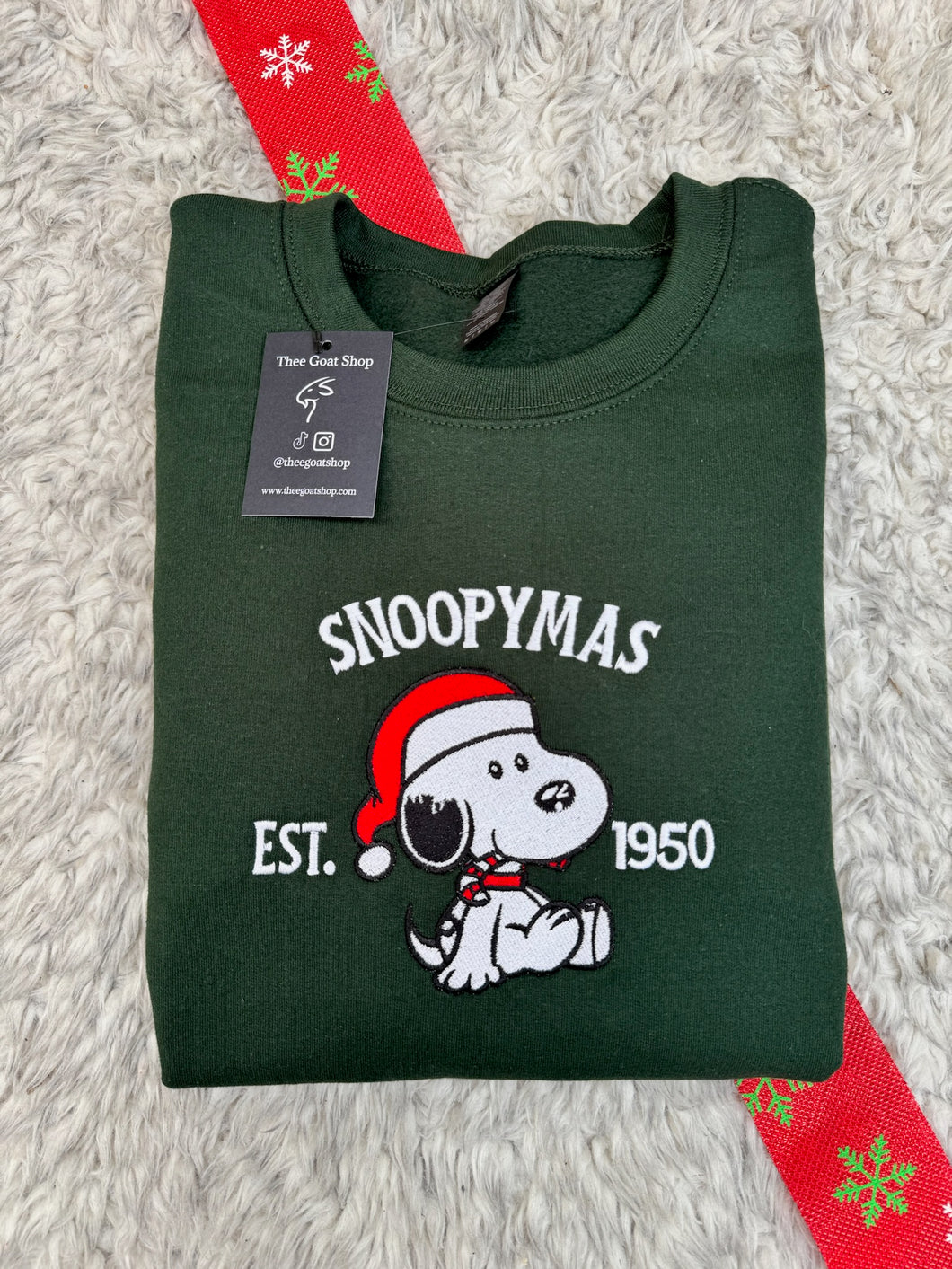 Your favorite holiday pup 🤍